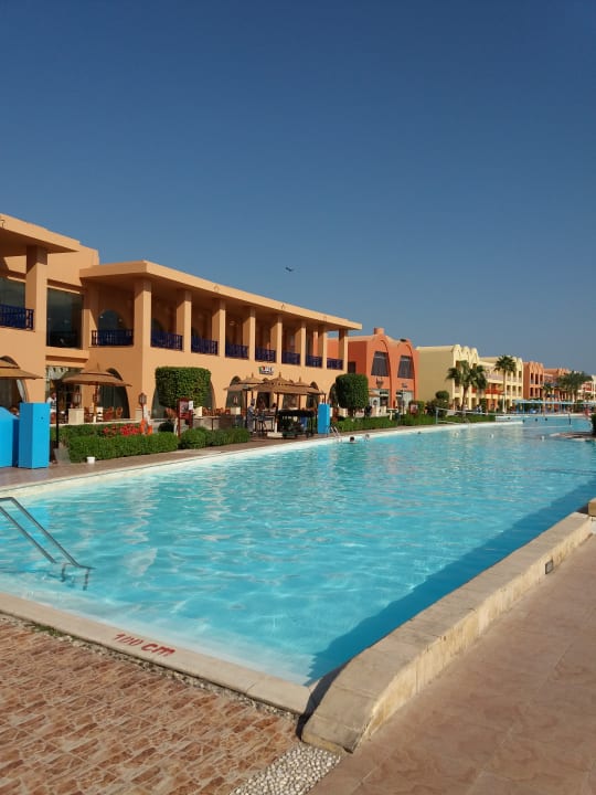 Pool Titanic Beach Spa & Aqua Park