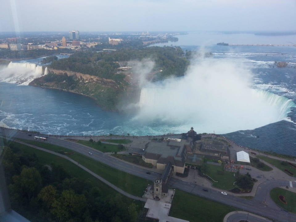 Blick aus Zimmer 37xx Embassy Suites Hotel Niagara Falls / Fallsview