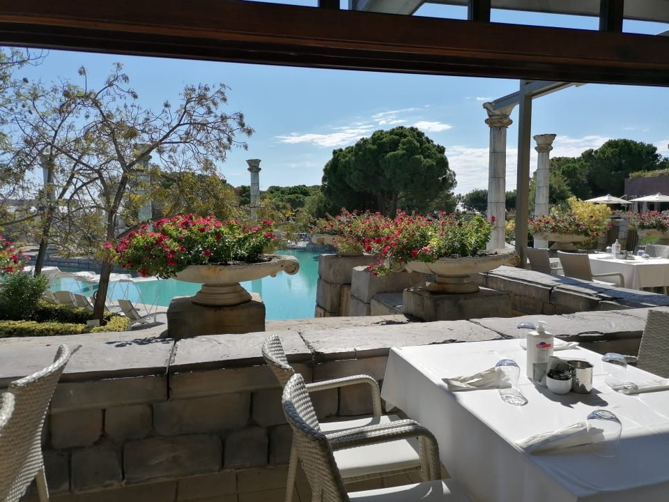 Gastro Xanadu Resort Hotel