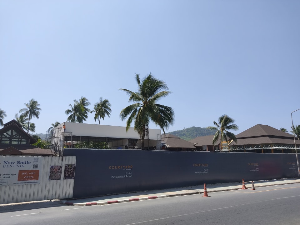 Außenansicht Courtyard by Marriott Phuket, Patong Beach Resort