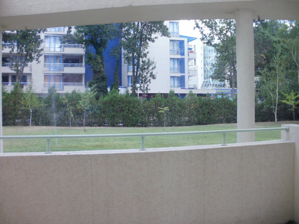 Blick nach draußen  DAS Club Hotel Sunny Beach