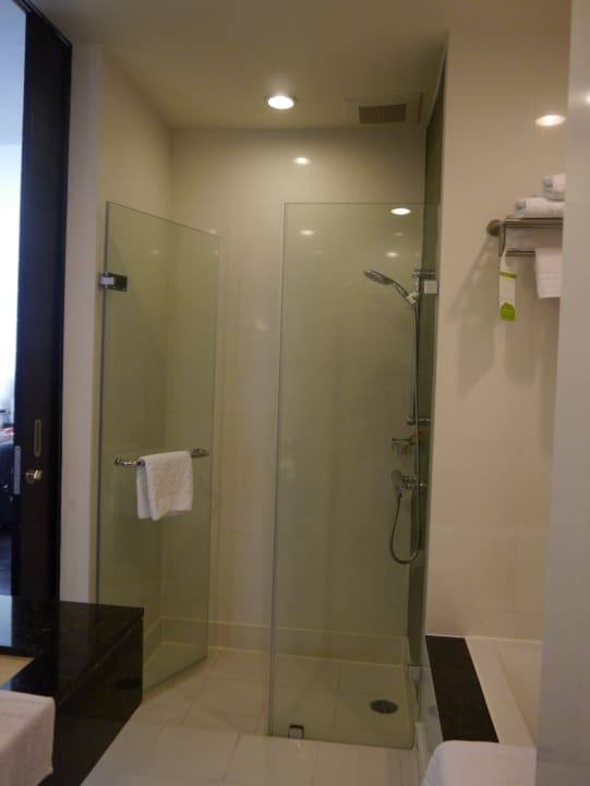 Dusche Chatrium Hotel Riverside Bangkok