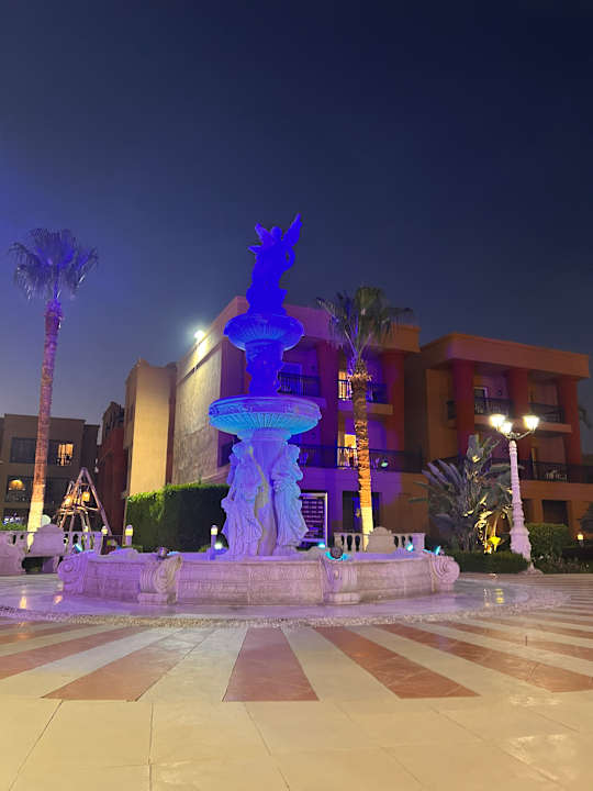 Gartenanlage Hotel Titanic Palace