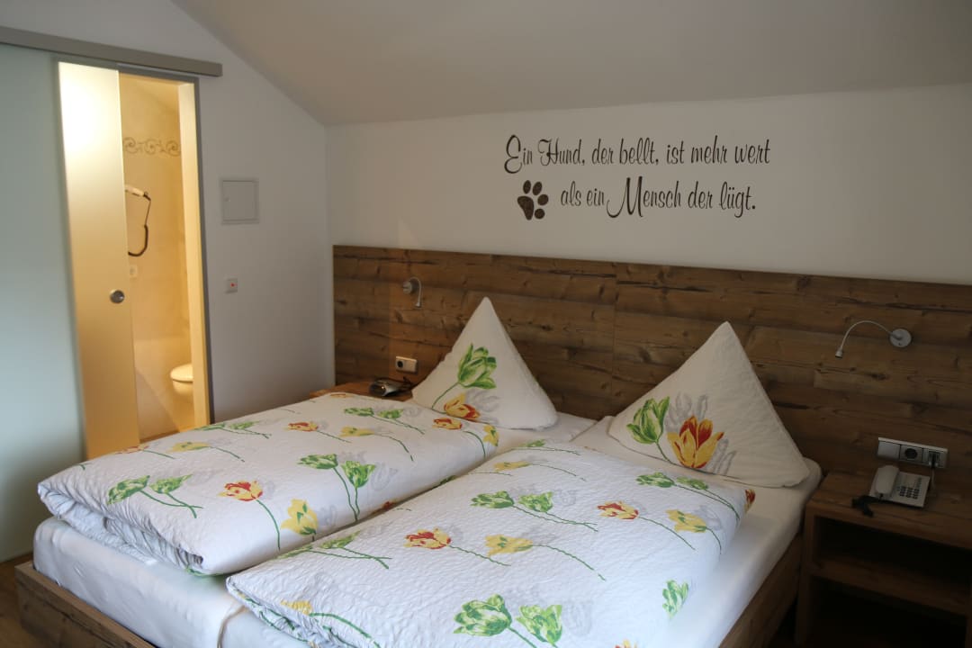 Zimmer Hundesporthotel Wolf