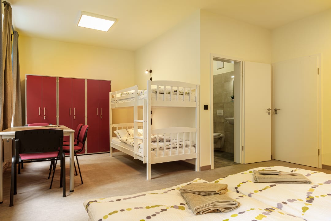 Zimmer Hostel Gleisbett
