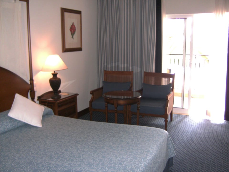Bett mit Sitzgruppe PortoBay Blue Ocean