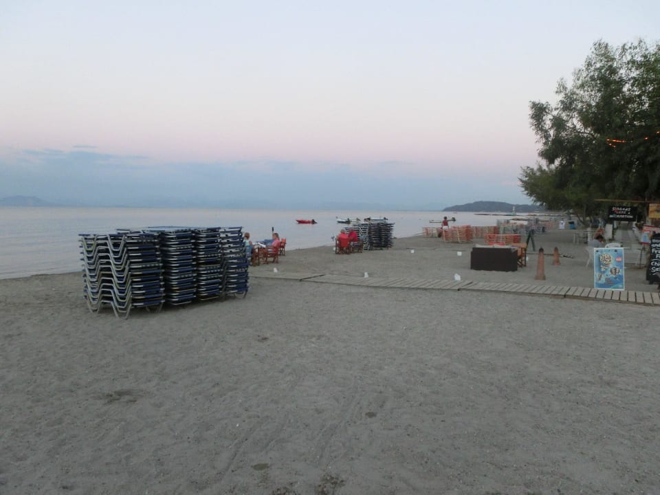 Am Abend  Hotel Albatros