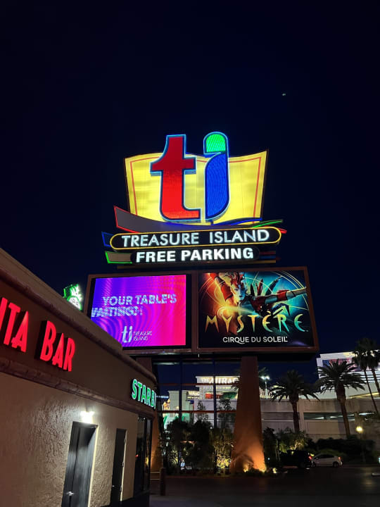 Außenansicht Treasure Island - TI Las Vegas Hotel & Casino