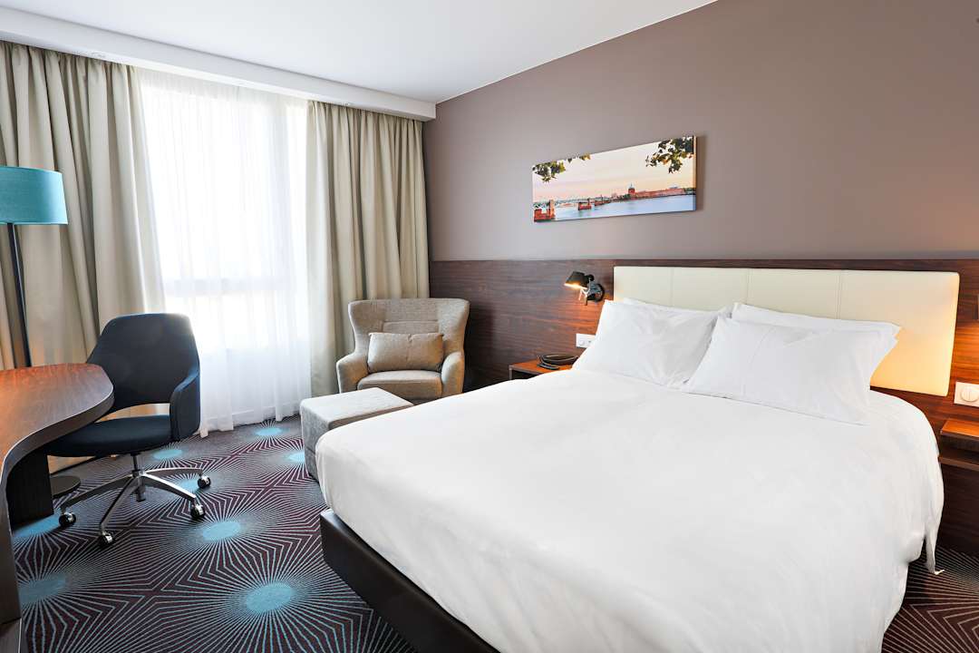 Zimmer Hampton by Hilton Toulouse Airport