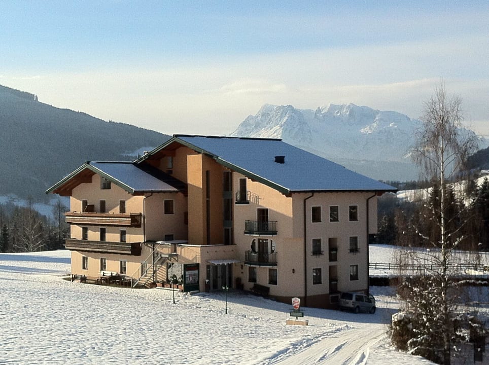 Unser Hotel mitten in der Ski Welt Amade Alpengasthof Hotel Hochkönigblick