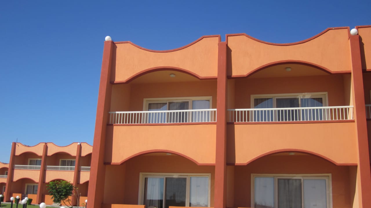 Zimmer Three Corners Happy Life Beach Resort