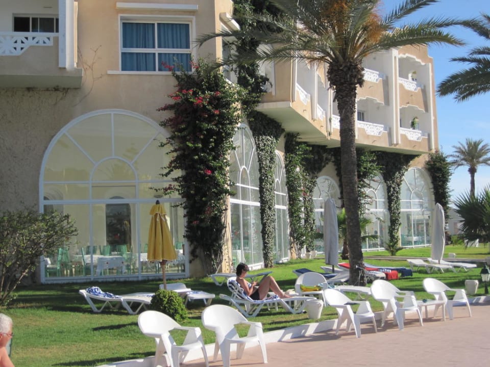 Essensraum von außen Mahdia Beach & Aquapark