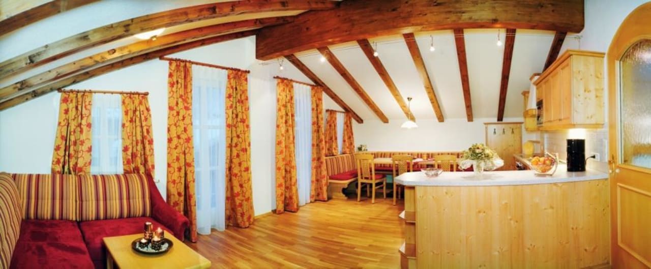 Wohnzimmer Schlosserhaus Appartements