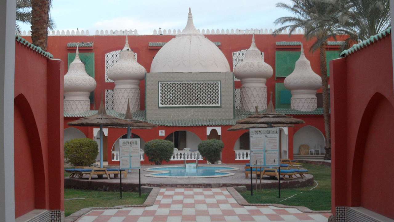 Blick auf Planschbecken Pickalbatros Alf Leila Wa Leila Resort - Neverland Hurghada