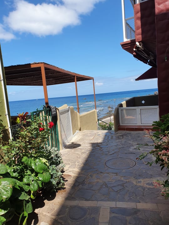 Strand Apartamentos Checkin Laurisilva