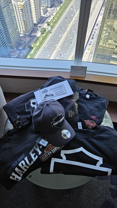 Zimmer Rose Rayhaan by Rotana