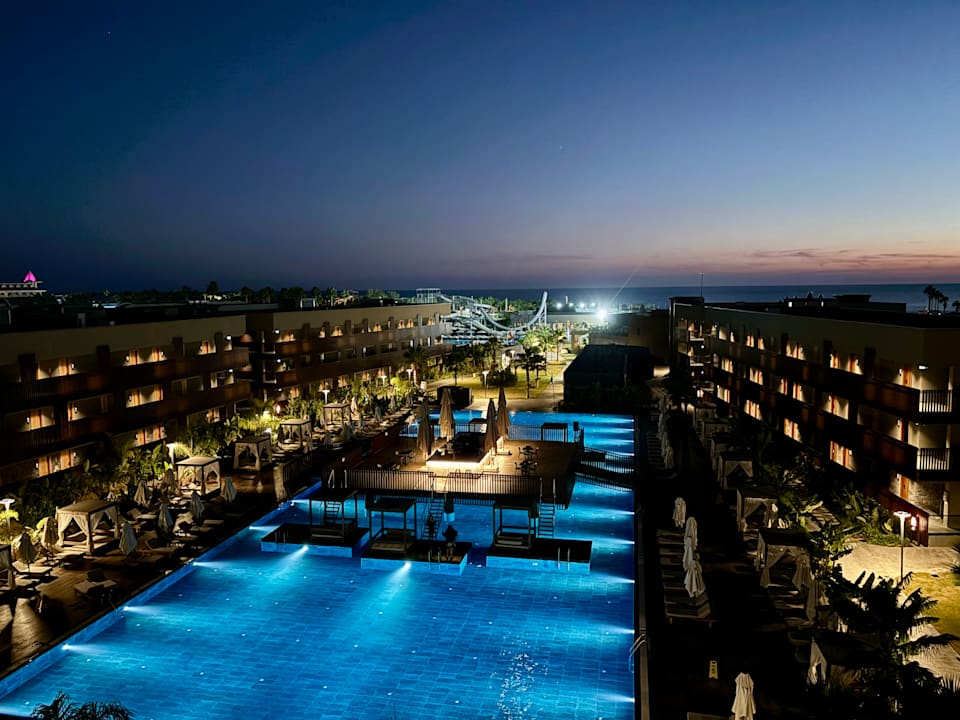 Außenansicht Jacaranda Luxury Resort