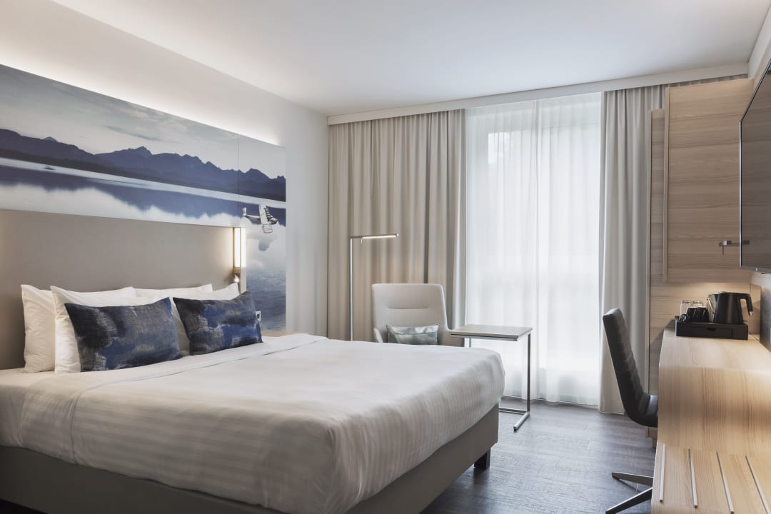 Zimmer Courtyard by Marriott Oberpfaffenhofen Munich South