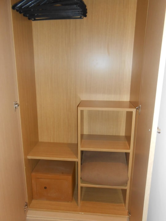 Für 2 Wochen und 2 Personen etwas klein Hotel Playas de Paguera