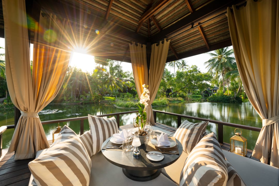 Gastro Anantara Mai Khao Phuket Villas