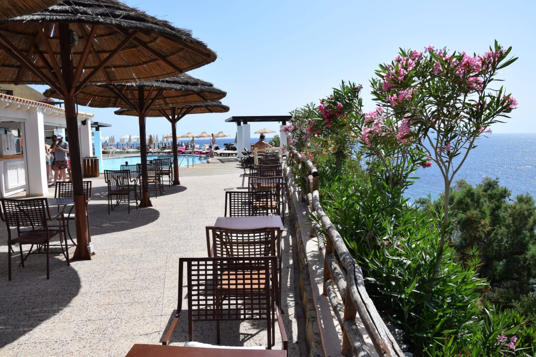Poolbar Seaside A Lifestyle Resort