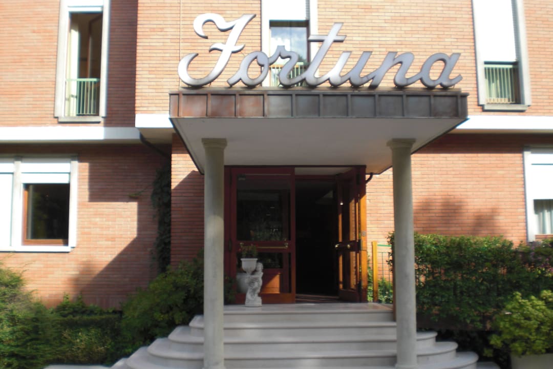 Eingang zum Hotel Hotel Grande Albergo Fortuna