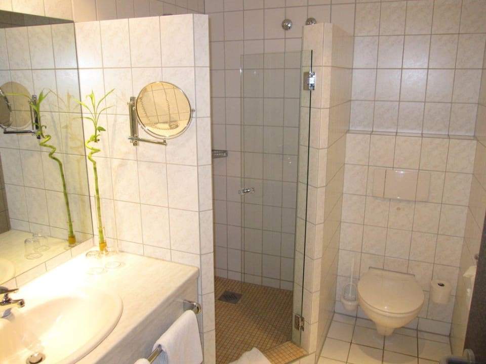 Das geräumige Bad Hotel Bernstein Rügen