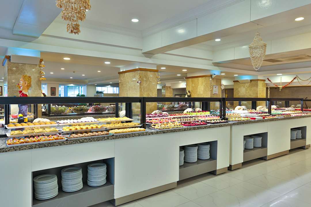 Gastro Crystal Flora Beach Resort