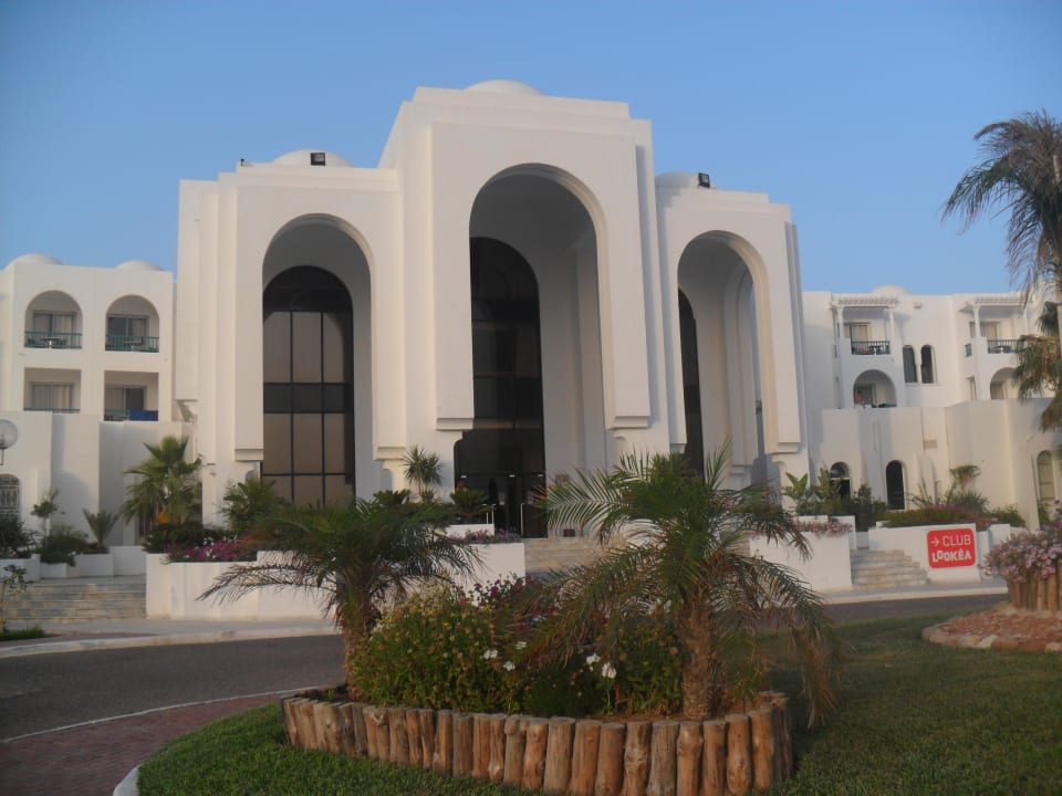 Der Eingang Vincci Helios Beach