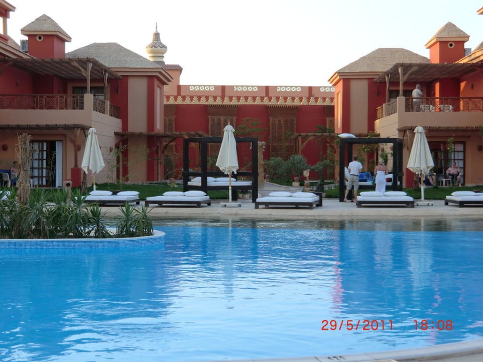 Pool am 400er Block Pickalbatros Alf Leila Wa Leila Resort - Neverland Hurghada