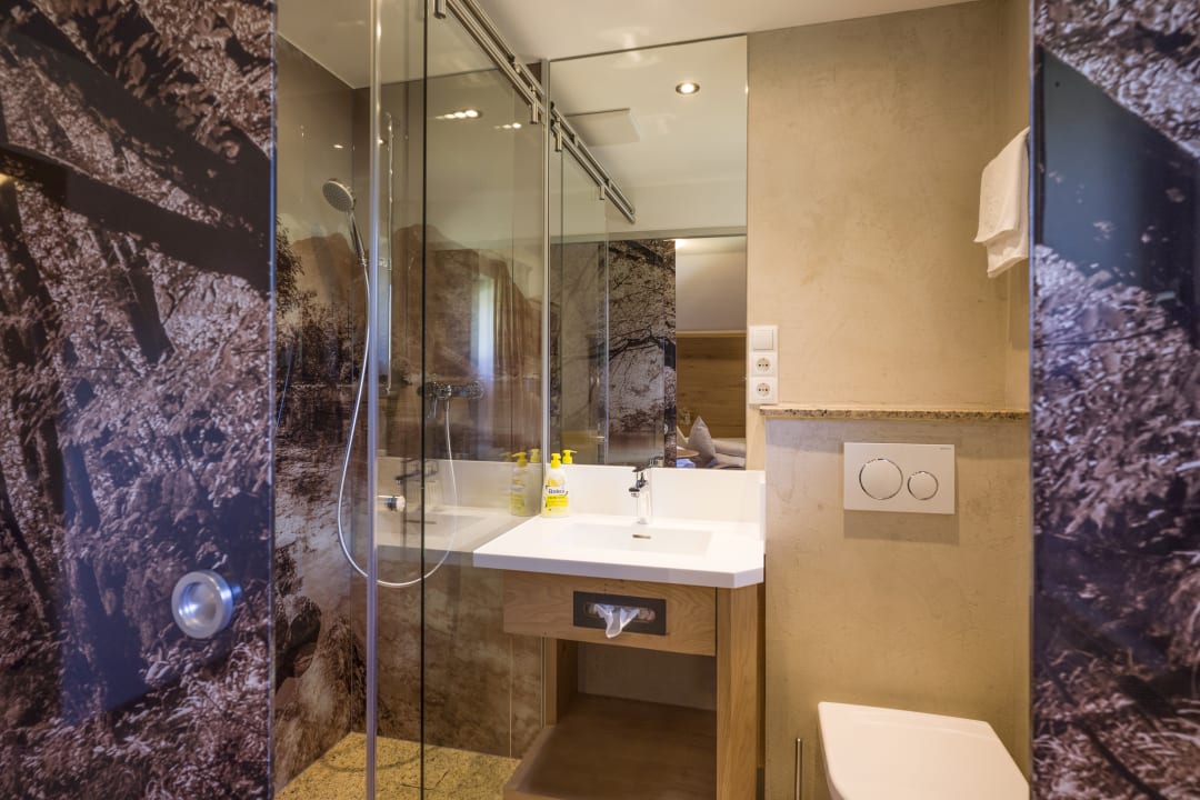 Zimmer Apartments Alpinschlössl Mayrhofen im Zillertal