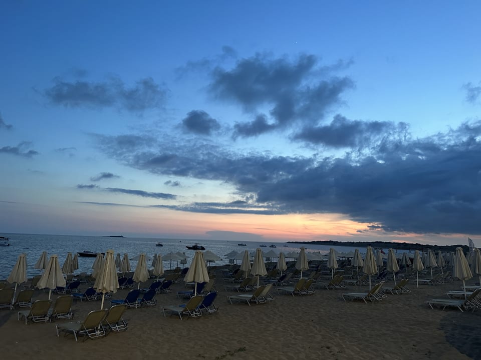 Strand Sandy Beach Resort