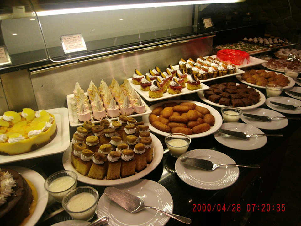 Kuchen Hotel Grand Side