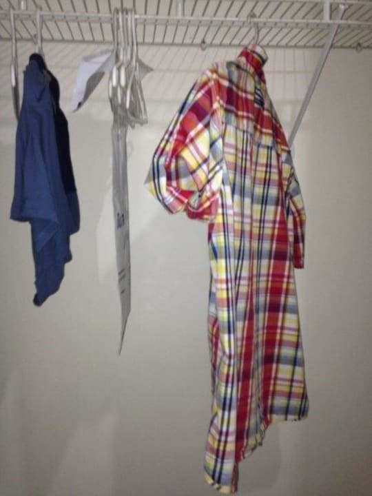 Kleider vom vermutlich letzten Gast whala!boca chica