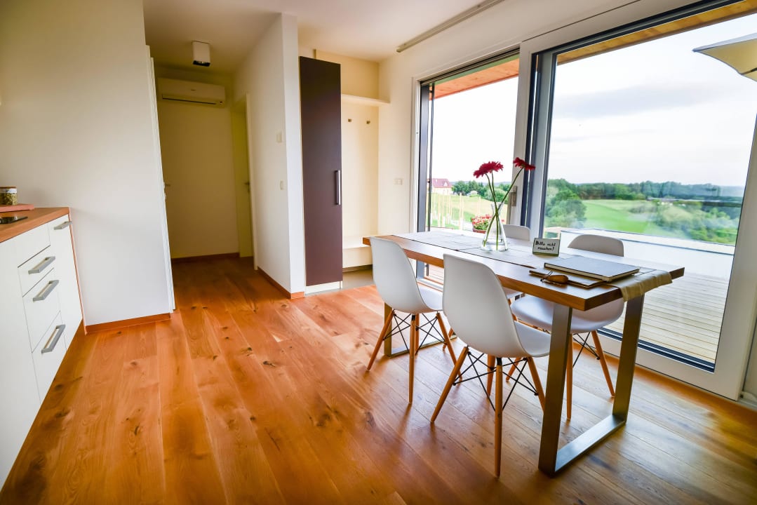 Essbereich in einem Weinhaus Weingarten-Resort Unterlamm Loipersdorf