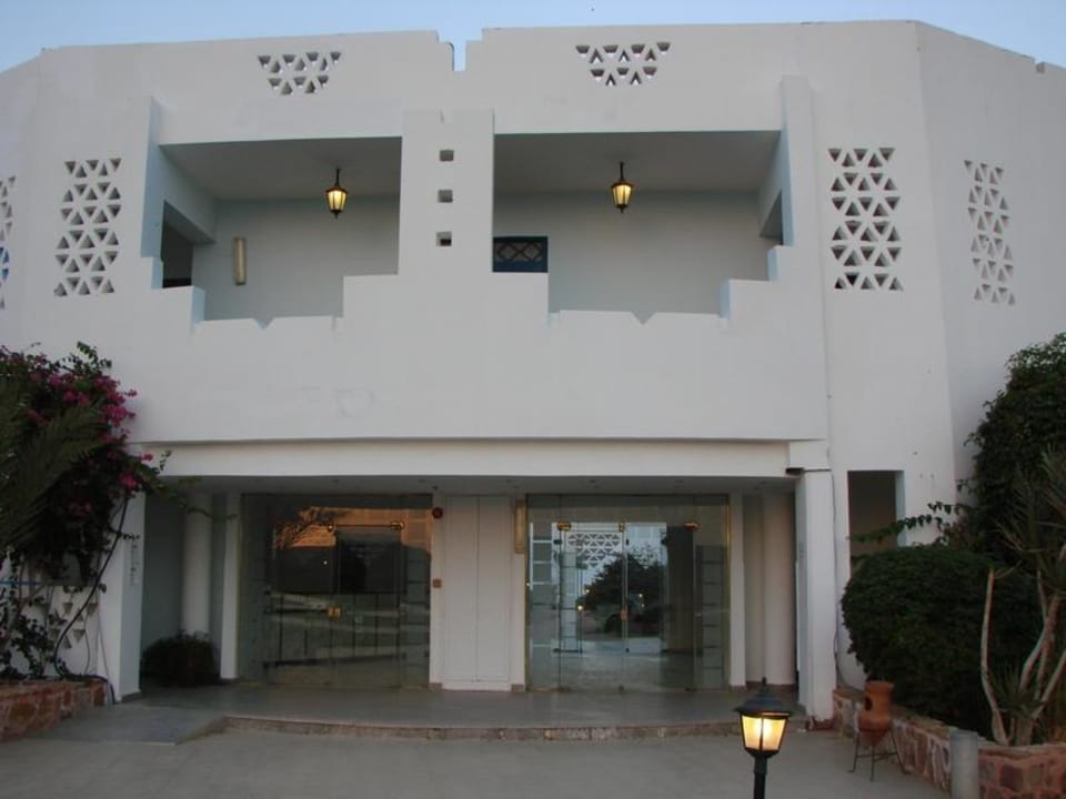 Wygląd zewnętrzny Three Corners Equinox Beach Resort