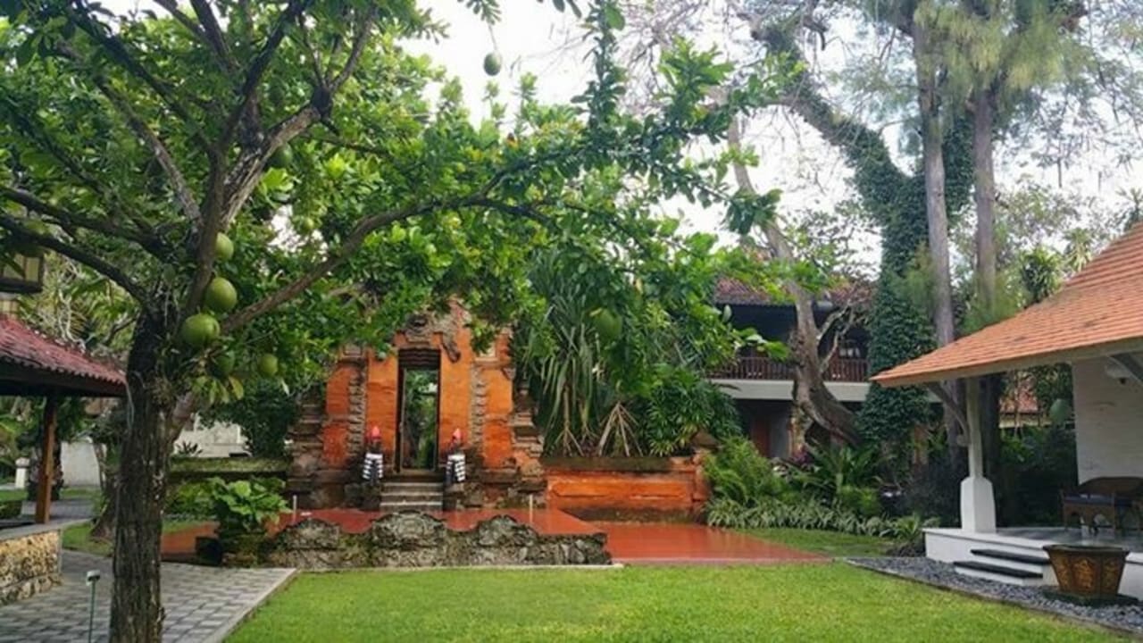 Gartenanlage Puri Santrian