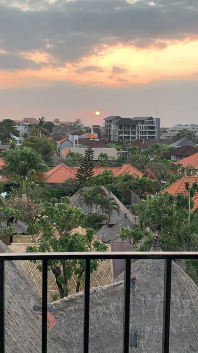 Ausblick U Paasha Seminyak Bali Resort