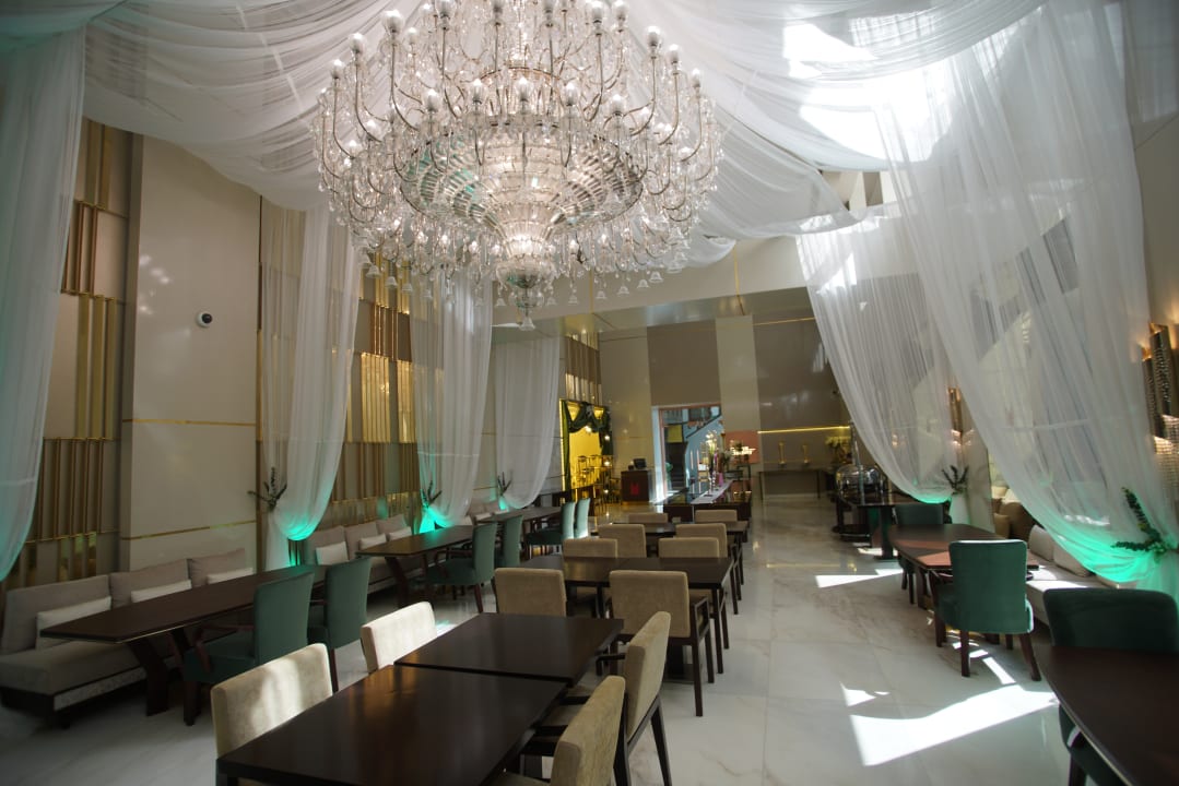 Lobby The Tower Plaza Hotel Dubai