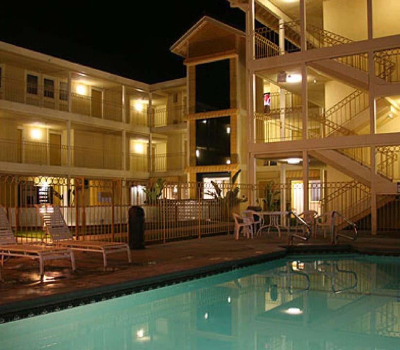 Der Pool Hotel Solares