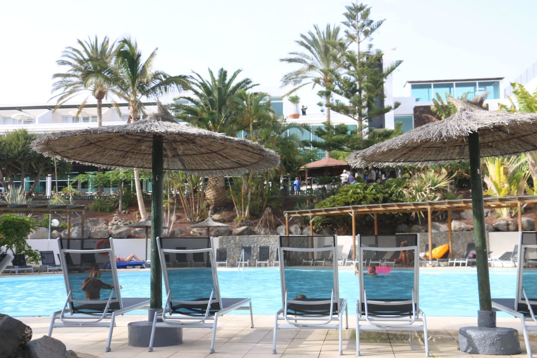 Blick auf Hauptpool allsun App.-Hotel Esquinzo Beach