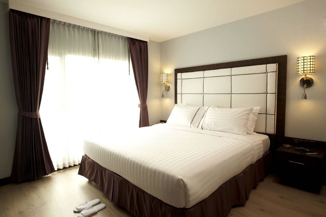 Suite Room S Sukhumvit Suites