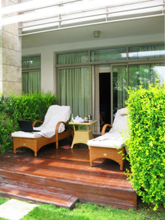 Терасса лейка Gloria Serenity Resort