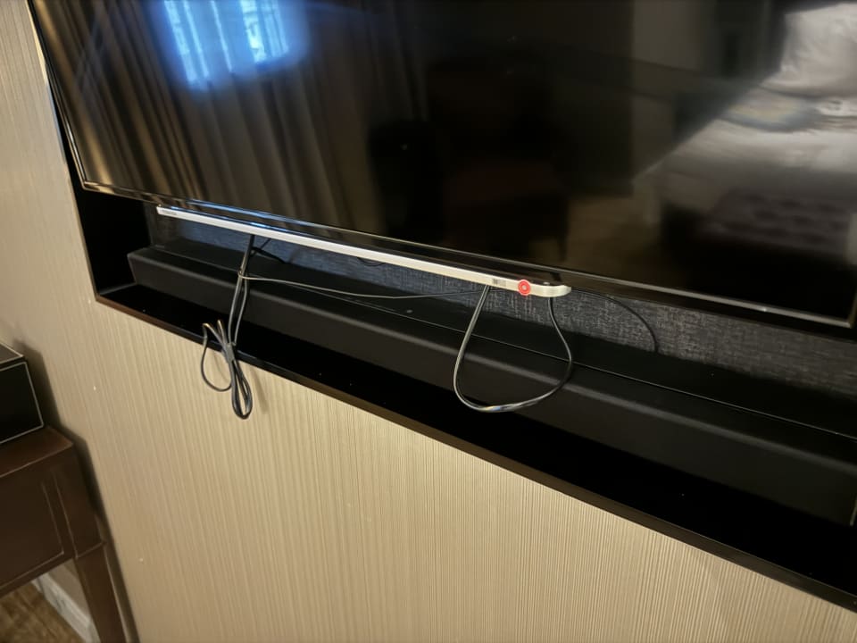 Zimmer Metropole The Crest Collection by The Ascott Limited