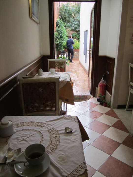 Eingangsbereich / Frühstücksraum Hotel Casa Mimma