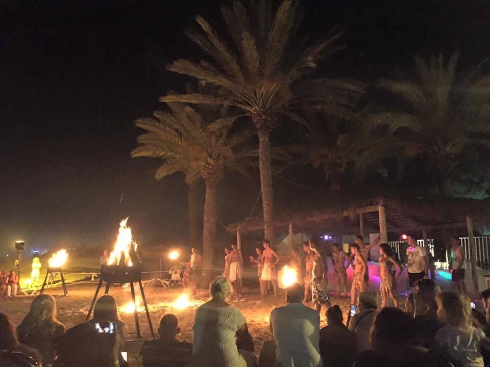 Schaumparty & Show am Strand Samira Club