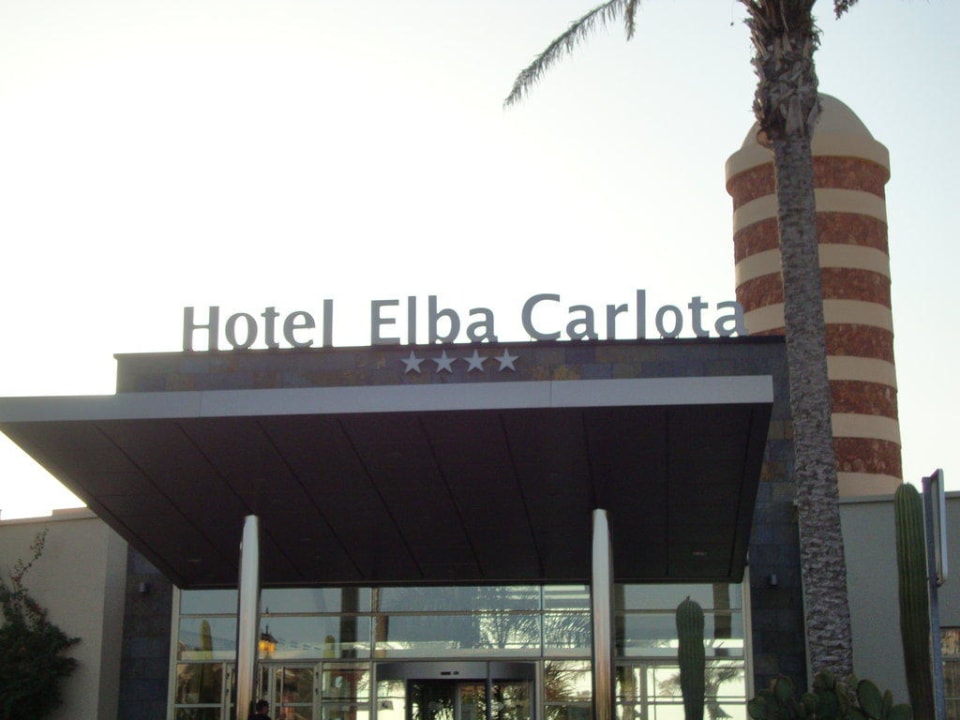 Eingang des Hotels Elba Carlota Beach & Golf Resort