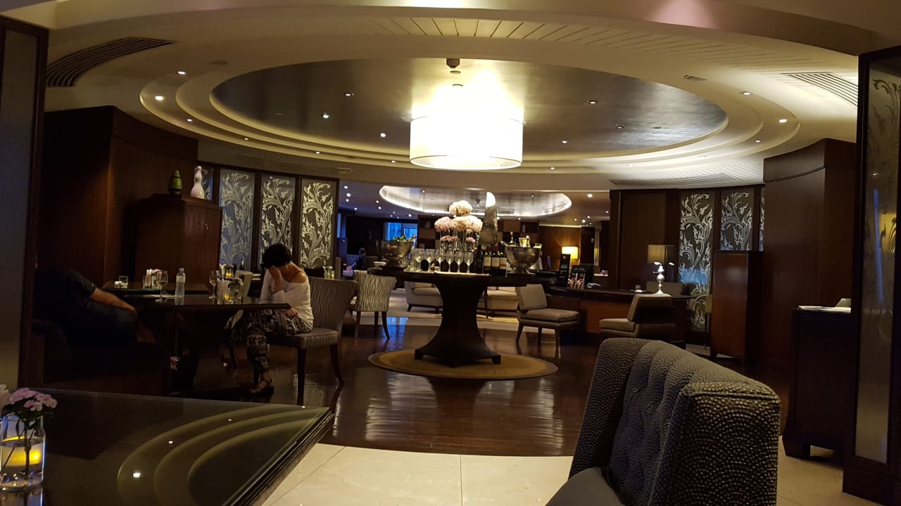 Gastro Hilton Bangkok Grande Asoke