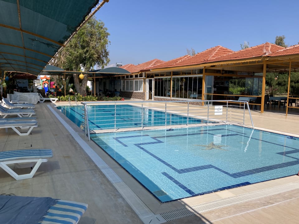 Pool Önder Yildiz Hotel