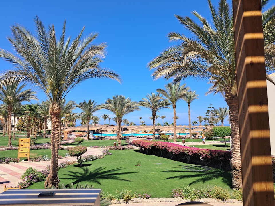 Außenansicht Three Corners Sea Beach Resort